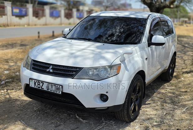 Mitsubishi Outlander 2007 White