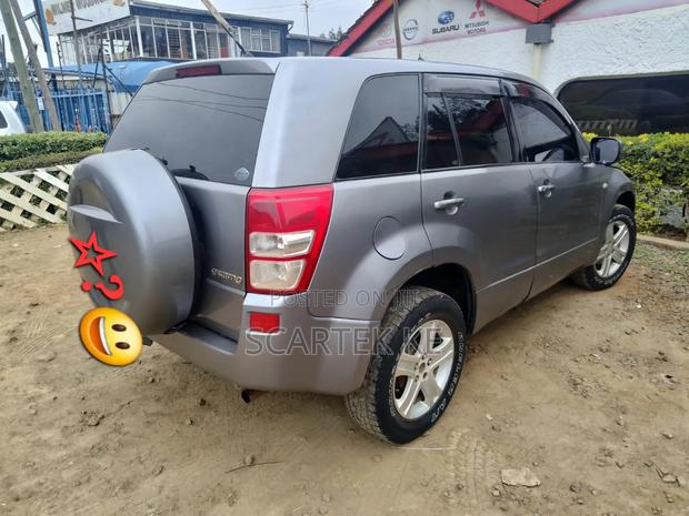 Suzuki Escudo 2006 Gray