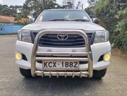Toyota Hilux 2013 White for sale