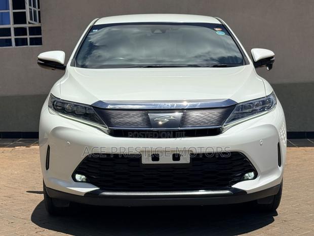 Toyota Harrier 2020 White