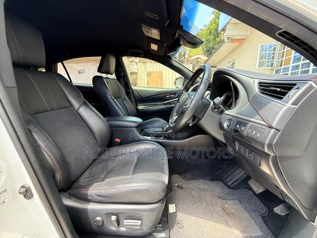 Toyota Harrier 2020 White