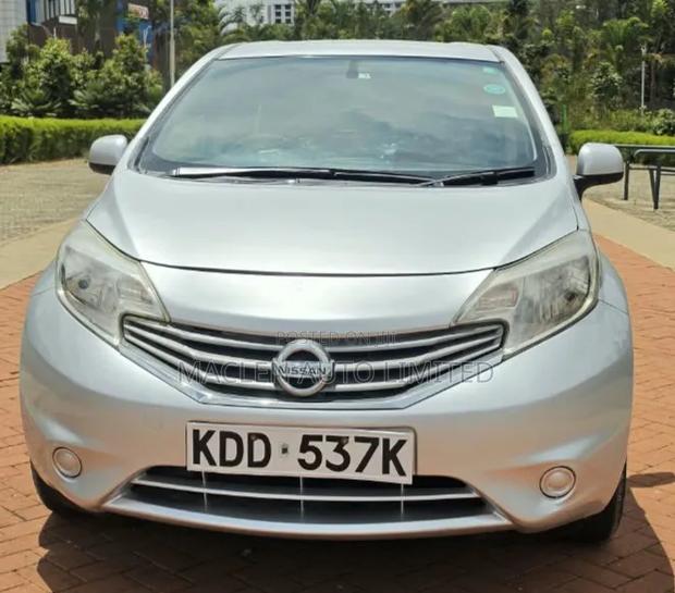 Nissan Note 2014 Silver