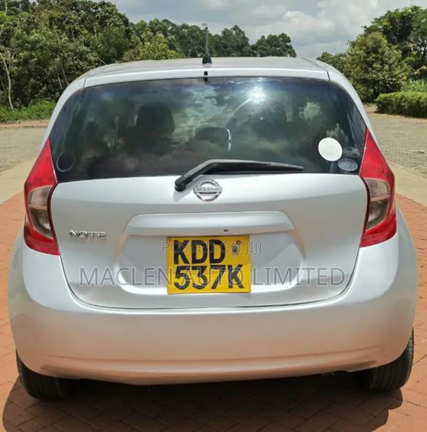 Nissan Note 2014 Silver