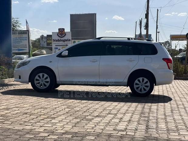 Toyota Corolla Fielder 1.5 Petrol FWD 2010 White