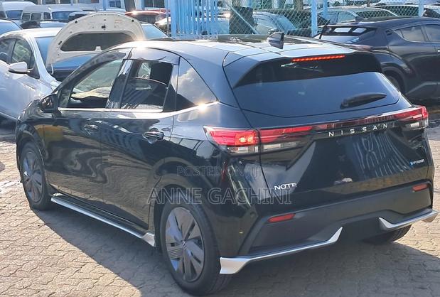 Nissan Note 1.2 Hybrid 2021 Black