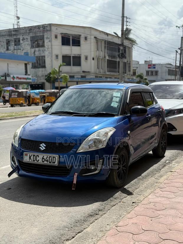 Suzuki Swift 2014 Blue