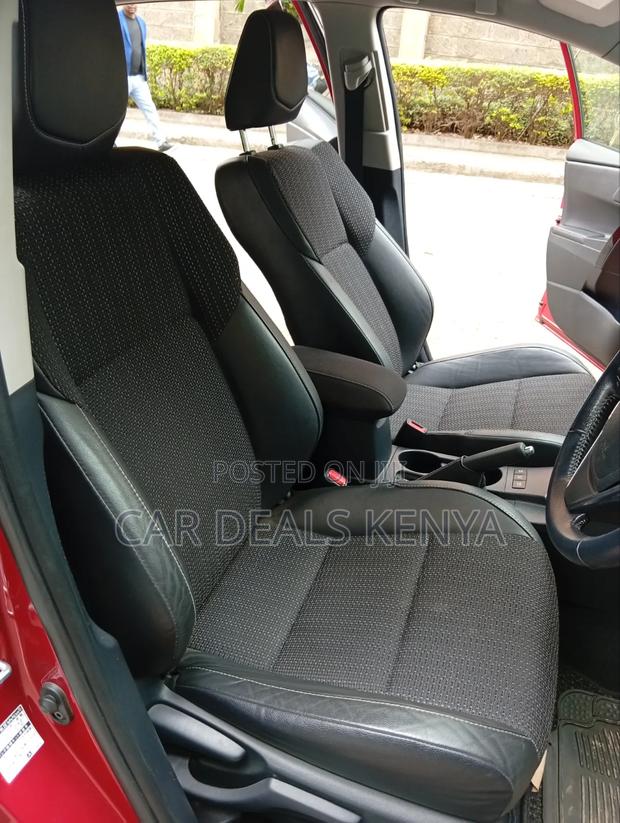 Toyota Auris 2018 Red