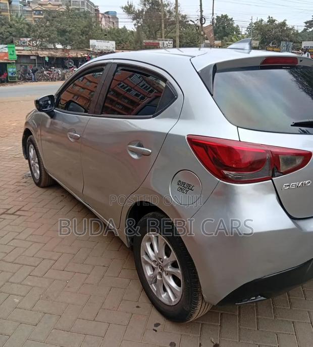 Mazda Demio 2015 Silver