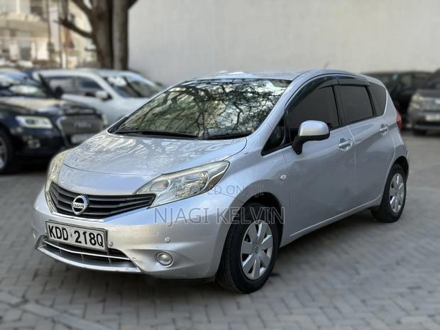 Nissan Note 2014 Silver