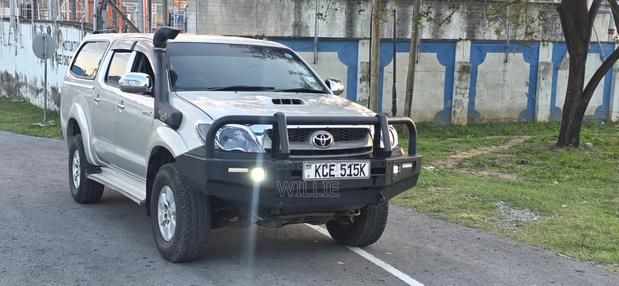 Toyota Hilux 2008 Silver