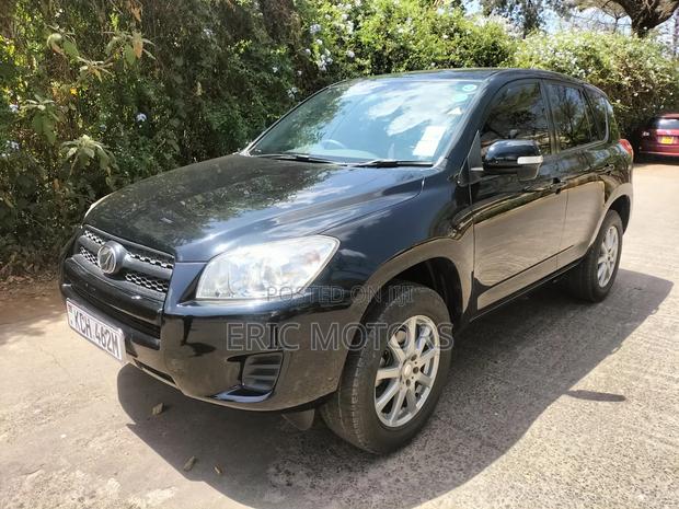 Toyota RAV4 2010 Black