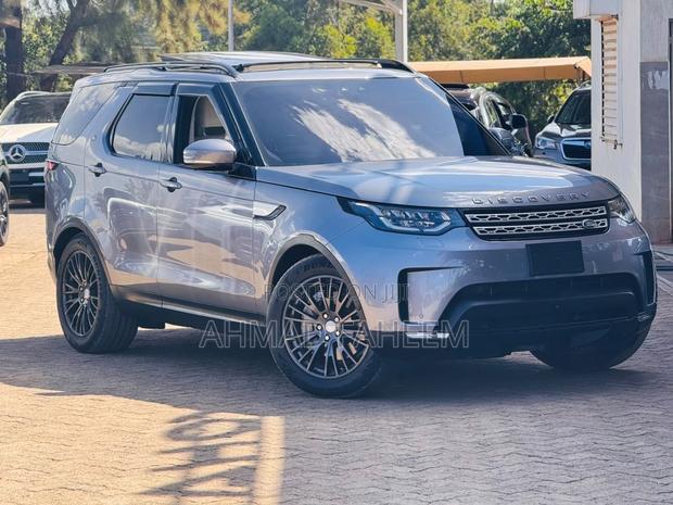 Land Rover Discovery HSE LUXURY 4x4 2020 Gray