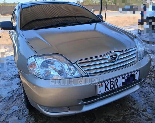 Toyota Corolla 2005 Silver