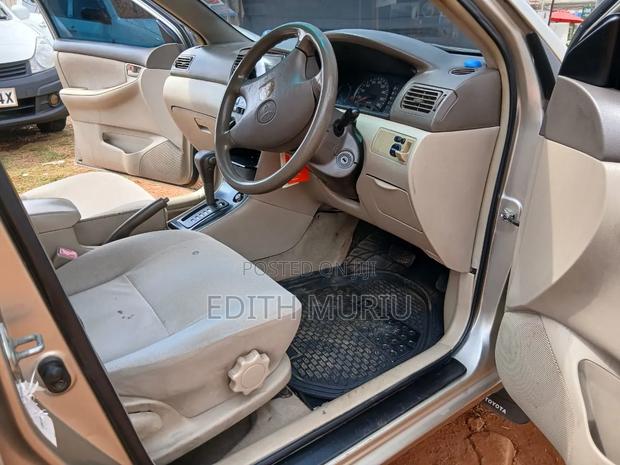 Toyota Corolla 2005 Silver