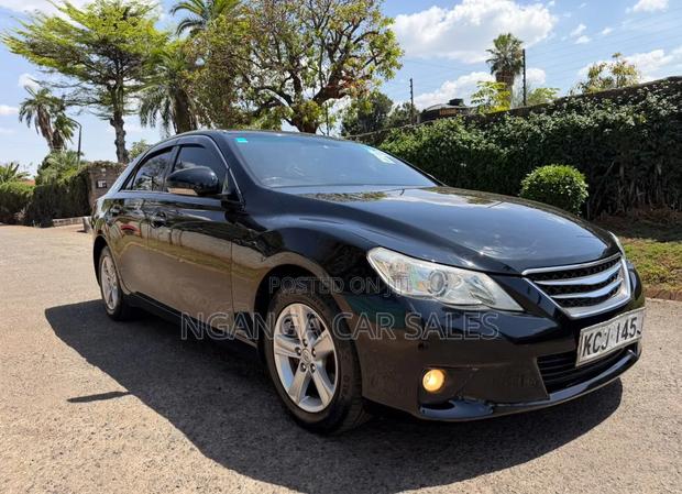 Toyota Mark X 2010 Black