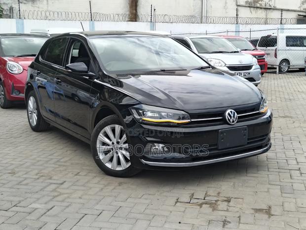 Volkswagen Polo 2021 Black