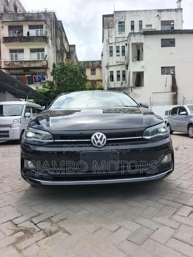 Volkswagen Polo 2021 Black