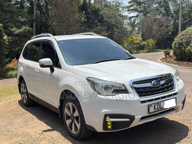 Subaru Forester 2.0XT Premium AWD 2016 White