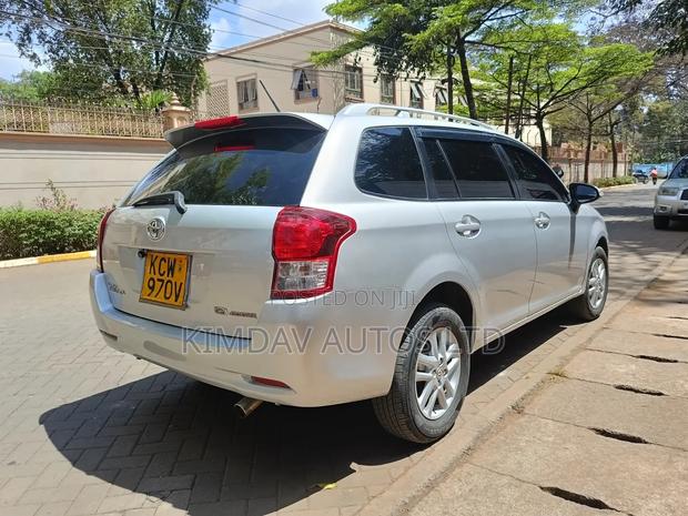 Toyota Corolla Fielder 1.5 Petrol FWD 2013 Silver