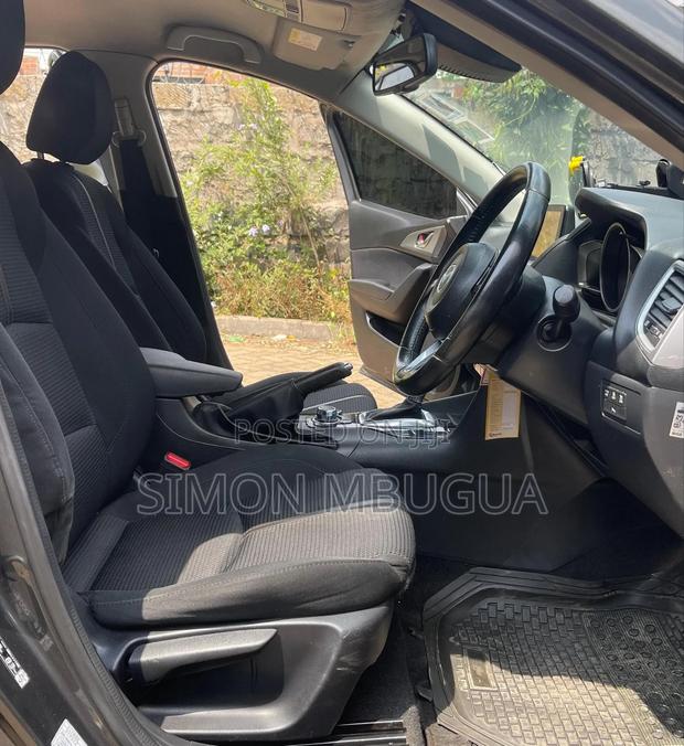 Mazda Axela 2018 Gray