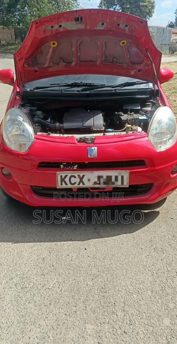 Toyota Passo 2012 Red