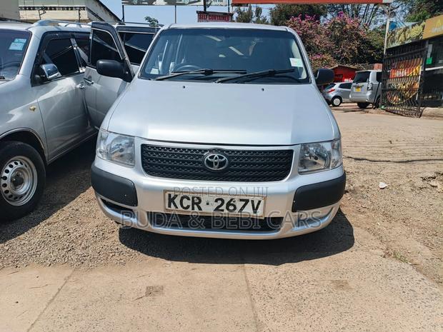 Toyota Succeed 2012 Silver