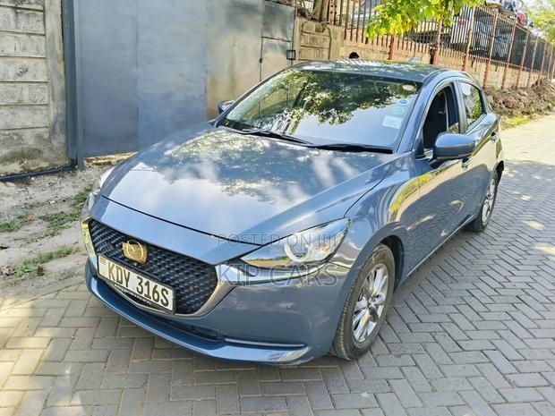 Mazda 2 2020 Gray