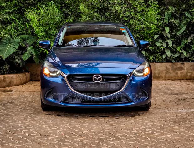 Mazda Demio 2019 Blue