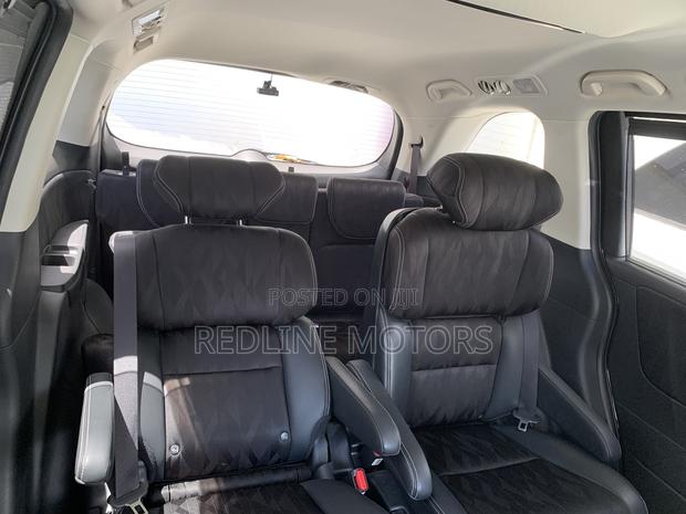 Honda Odyssey 2.0 Hybrid (7 seater) 2019 Black