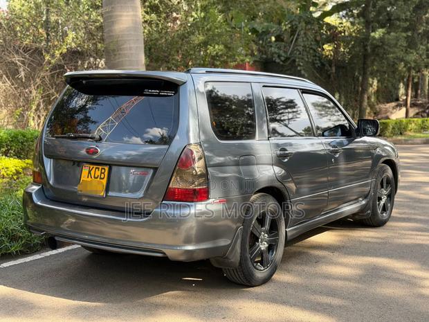 Subaru Forester 2007 Gray