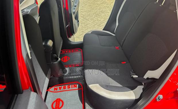 Nissan Note 2018 Red