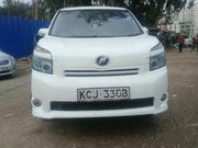 Toyota Voxy V 2WD 8-Seater 2009 Pearl for sale
