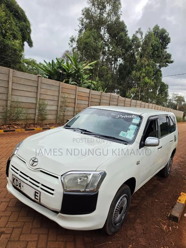 Toyota Probox 2014 White