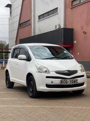 Toyota Ractis 2011 White for sale