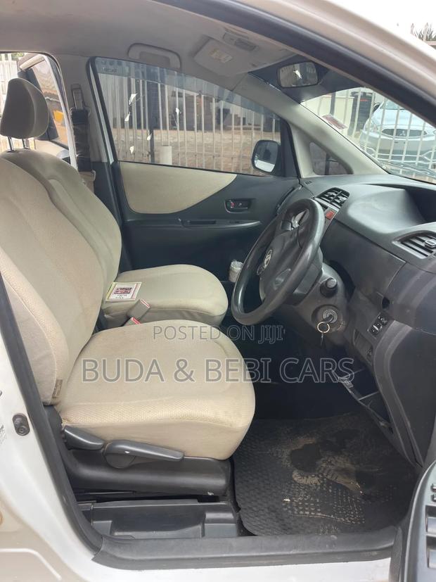 Toyota Ractis 2011 White