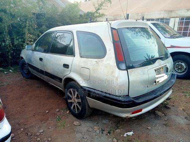 Toyota Carib 2001 Silver