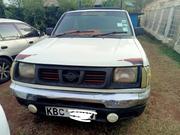 Nissan Hardbody 2004 White for sale