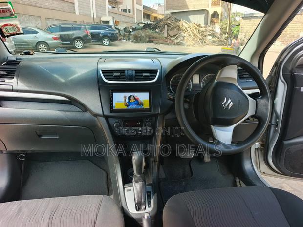 Suzuki Swift 2013 Silver