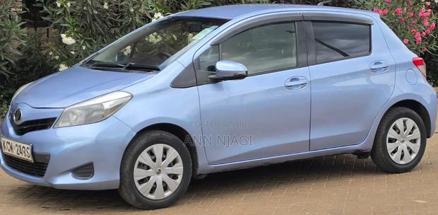 Toyota Vitz 2013 Blue