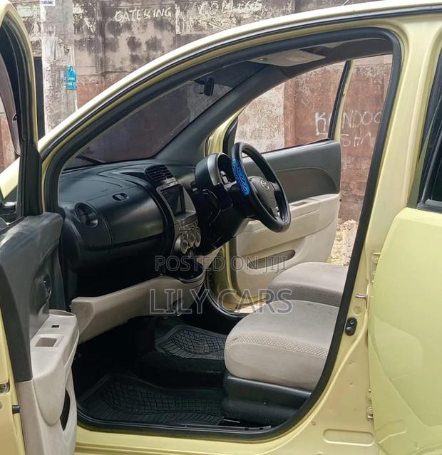 Toyota Passo 2008 Green