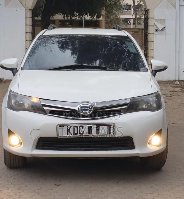 Toyota Corolla Fielder 2014 White