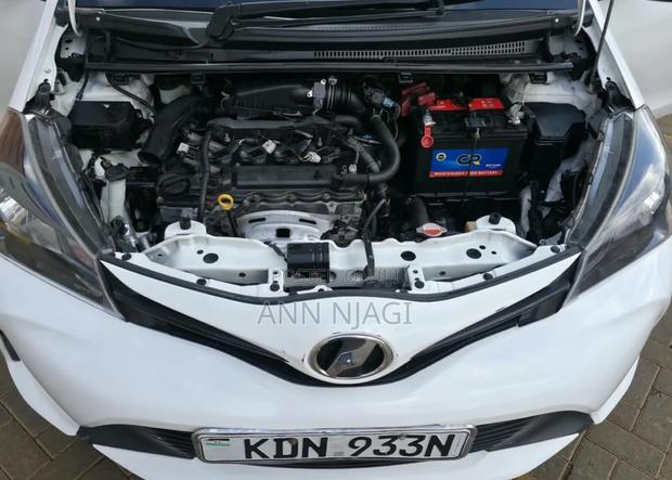 Toyota Vitz 2016 White