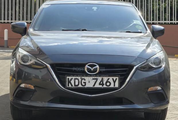 Mazda Axela SV Premium 2014 Gray