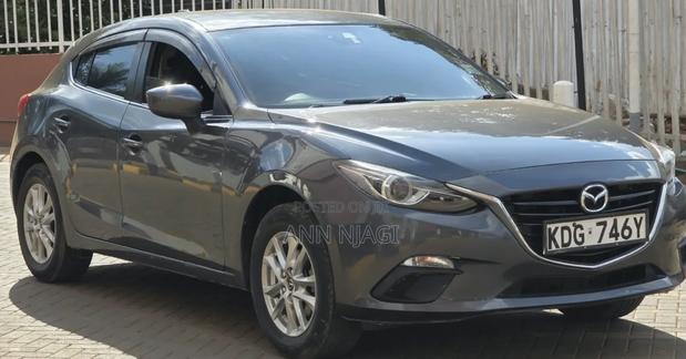 Mazda Axela SV Premium 2014 Gray