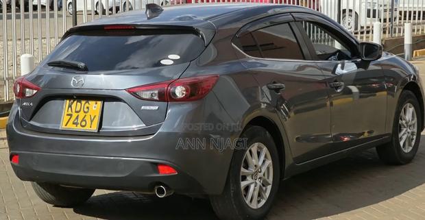 Mazda Axela SV Premium 2014 Gray