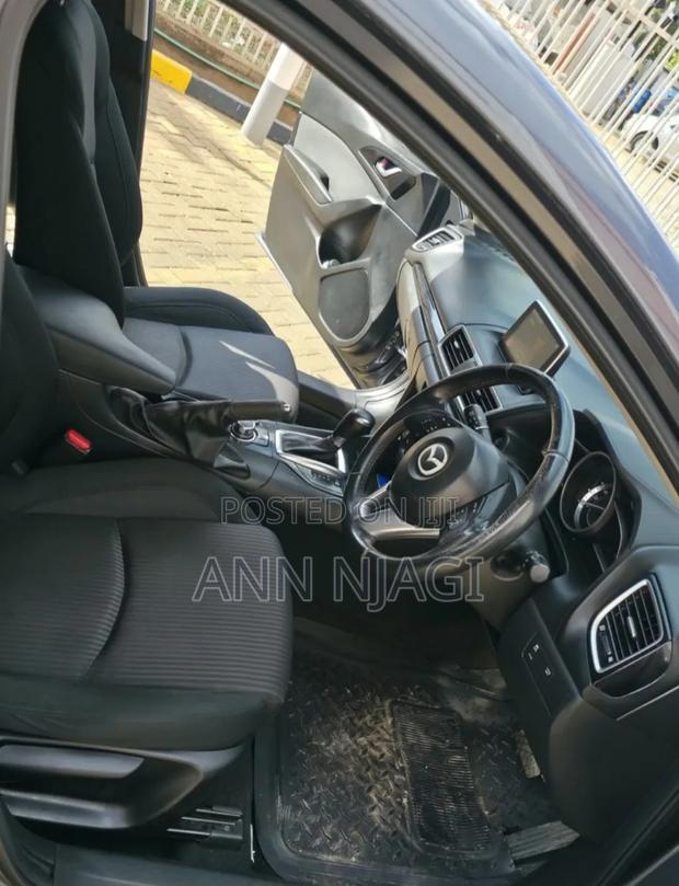 Mazda Axela SV Premium 2014 Gray