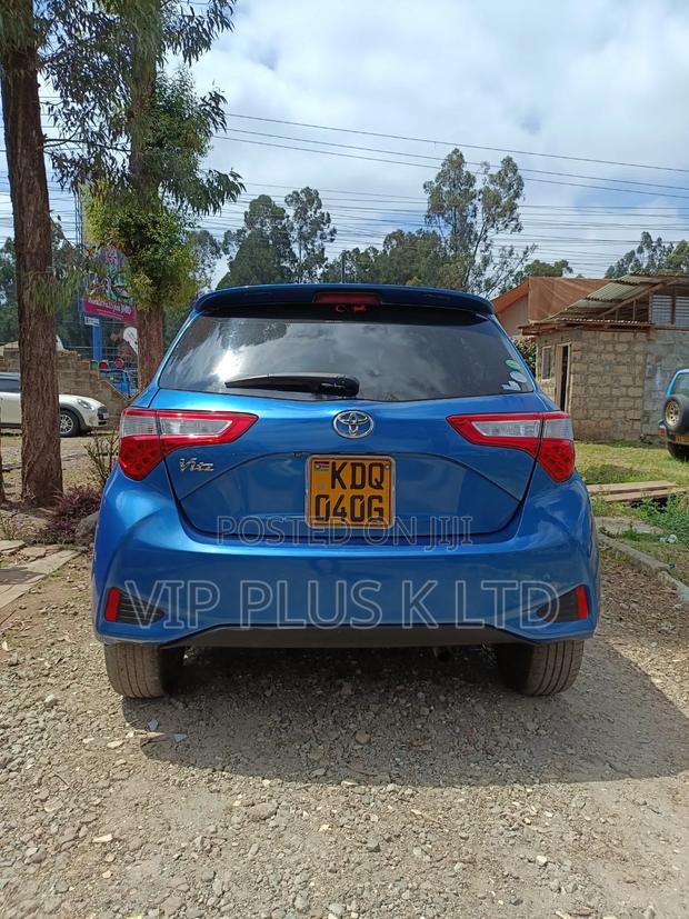 Toyota Vitz 1.3 FWD 5dr 2017 Blue