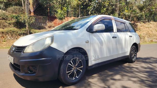 Nissan Advan 2014 White