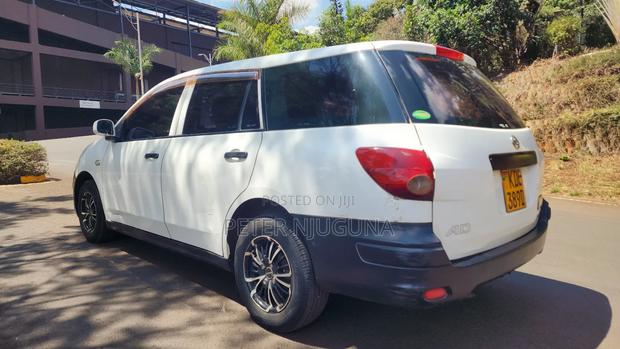 Nissan Advan 2014 White