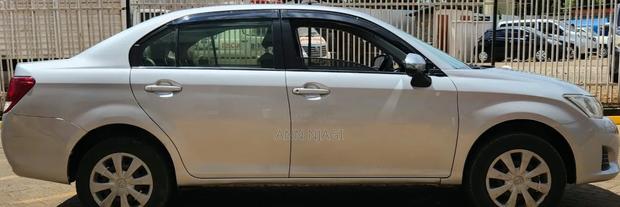 Toyota Axio 2015 Silver